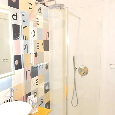 Hotel Pachico La Guardia